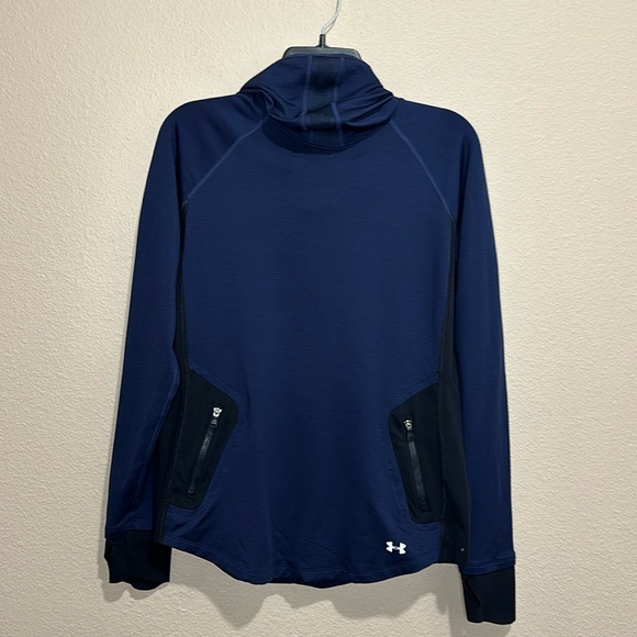 UNDER ARMOUR Ladies’ Cold Gear No Breaks Balaclava Running Hoodie, Size M, EUC - Picture 1 of 11